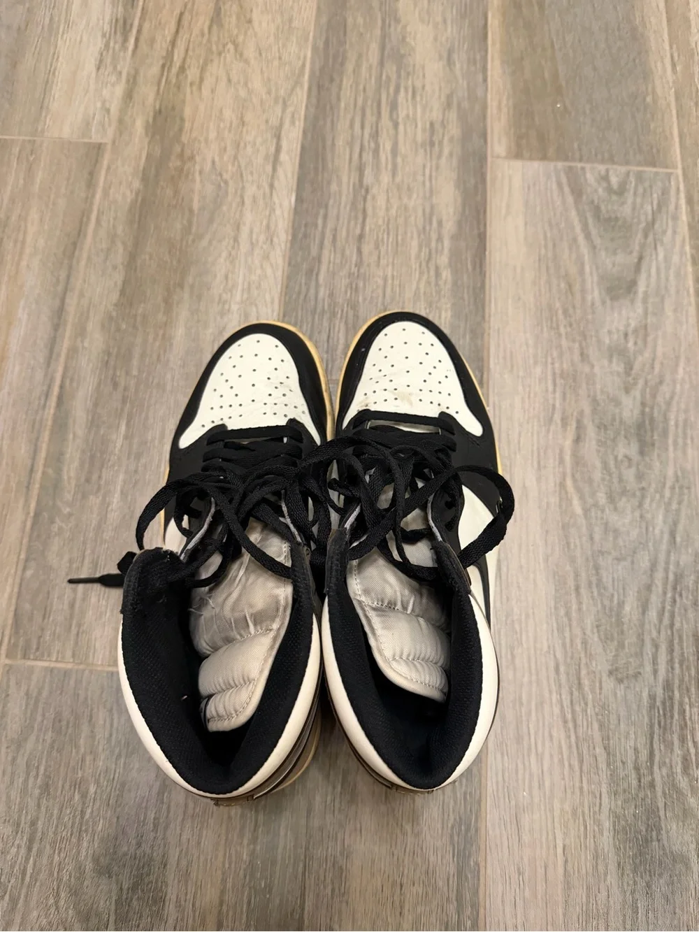 Air Jordan 1 Retro High OG Dark Mocha